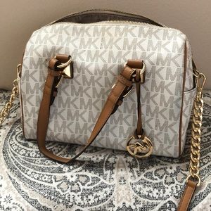 Grayson MK-Vanilla and Brown handbag